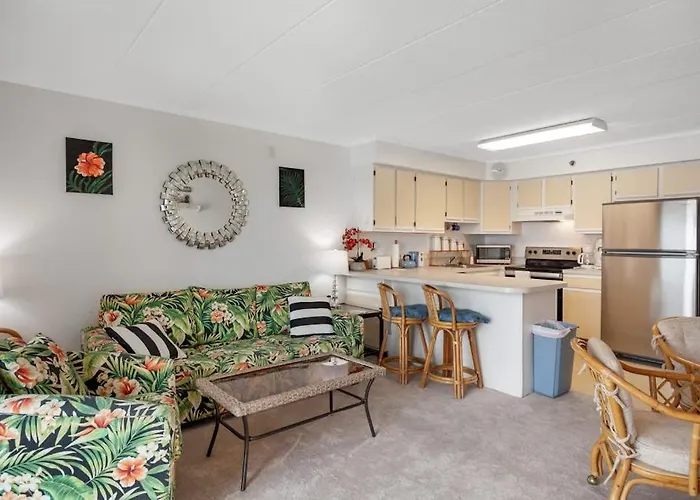 Holiday home Oceanfront With Water-view Balcony Outdoor Pool Washer & Dryer & Ac