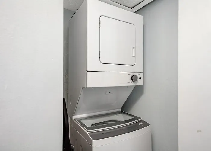 Oceanfront With Water-view Balcony Outdoor Pool Washer & Dryer & Ac Сasa de vacaciones